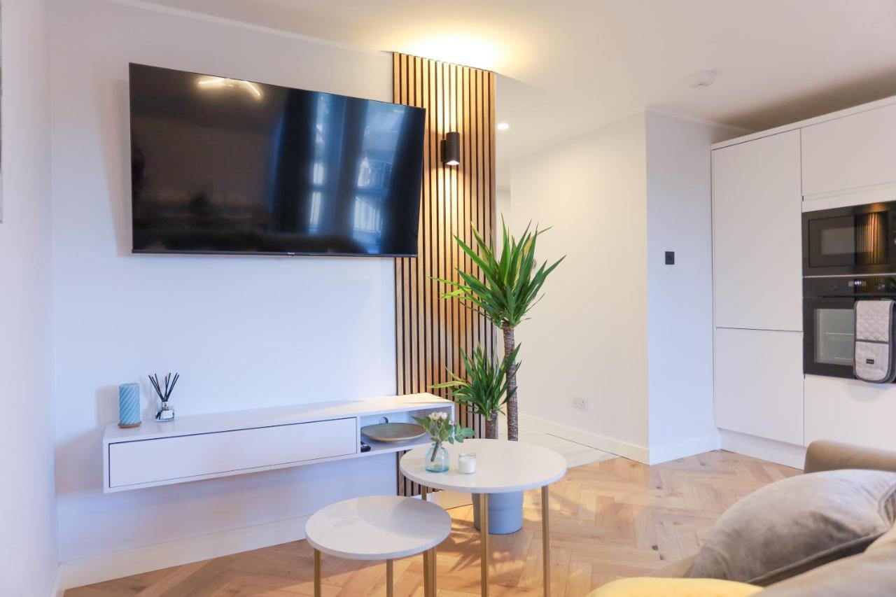 Luxurious City Centre Apartment Perth Buitenkant foto